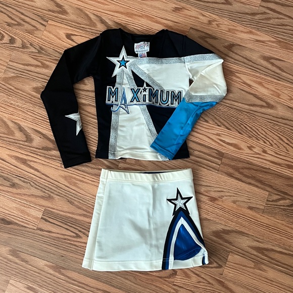 Girls - Maximum All-Star Cheer Uniform - Picture 1 of 7